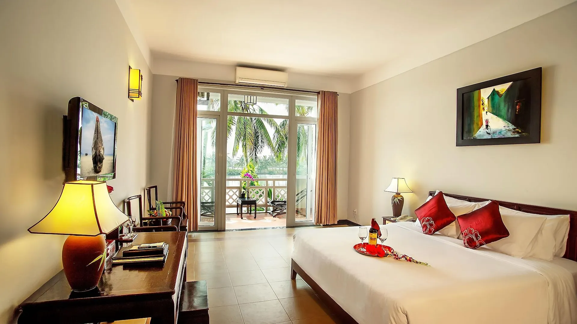 ****  Hoi An Beach Resort Vietnam