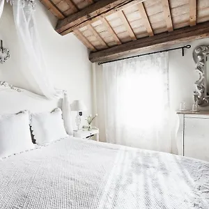 Casina Le Conserve 2*, Cesenatico Italia