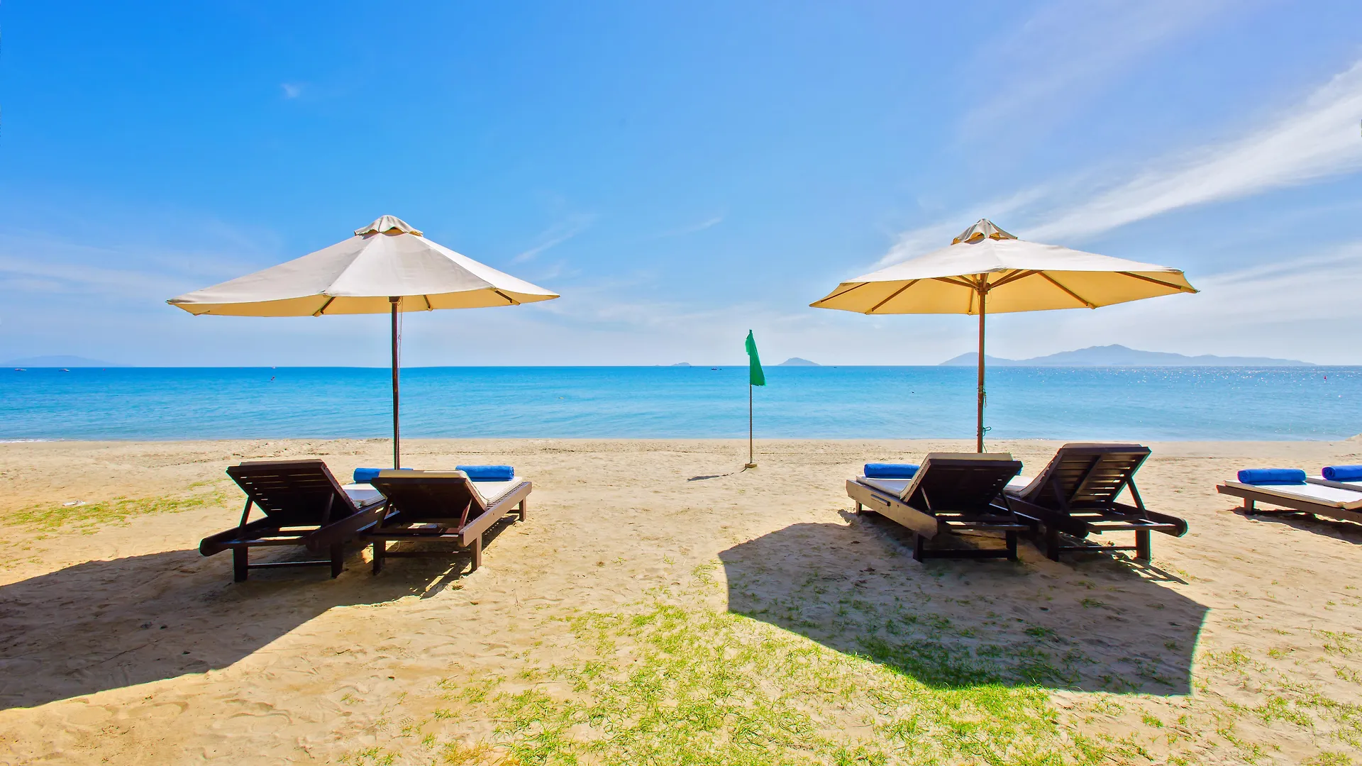 ****  Hoi An Beach Resort Vietnam