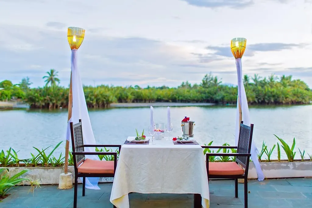 Hoi An Beach Resort 4*, Hội An